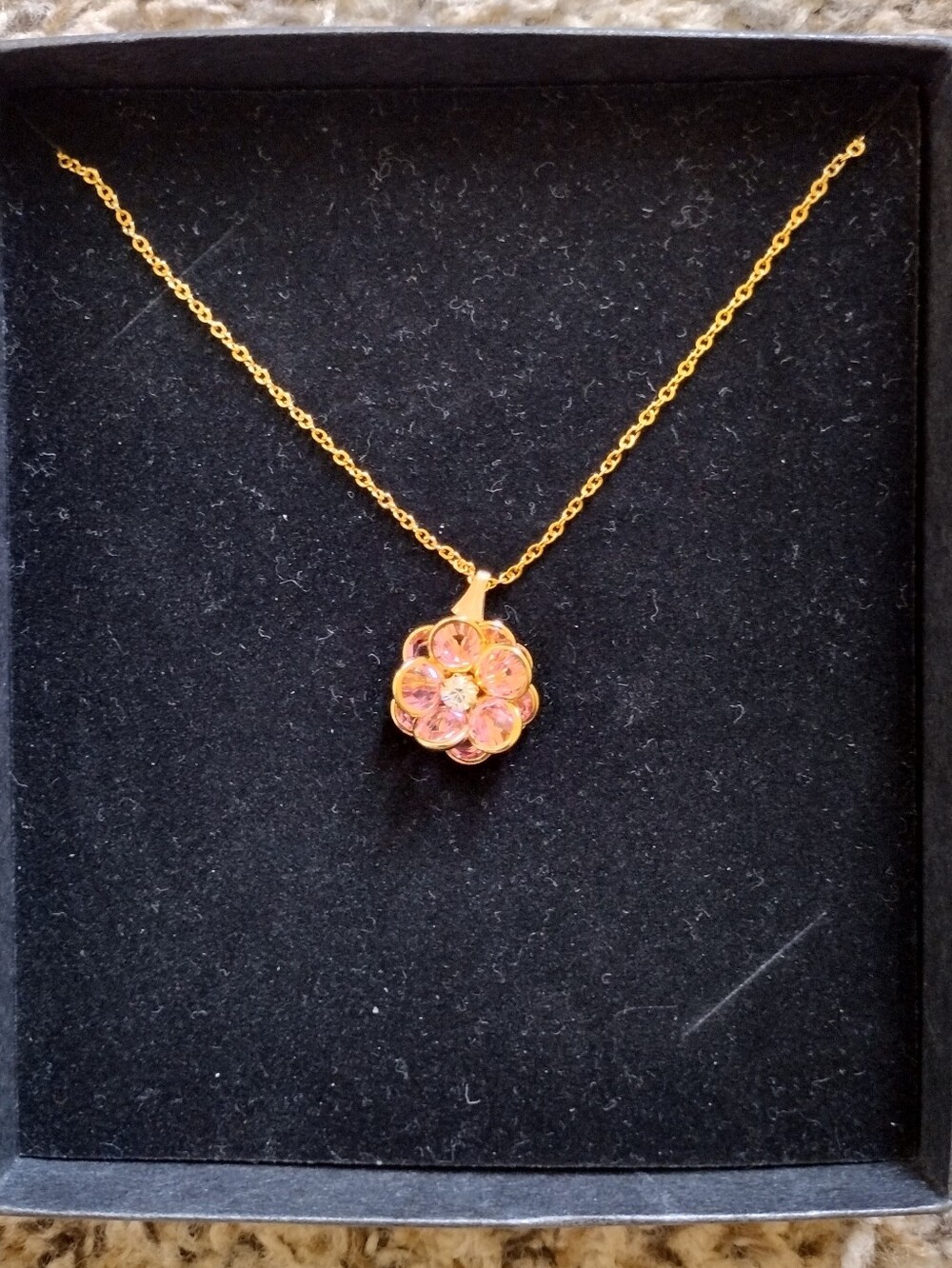 Vintage Jenna Nicole necklace Flower Pendant